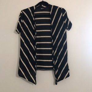 Short Sleeve Cardigan Black and Cream, Juniors XL
